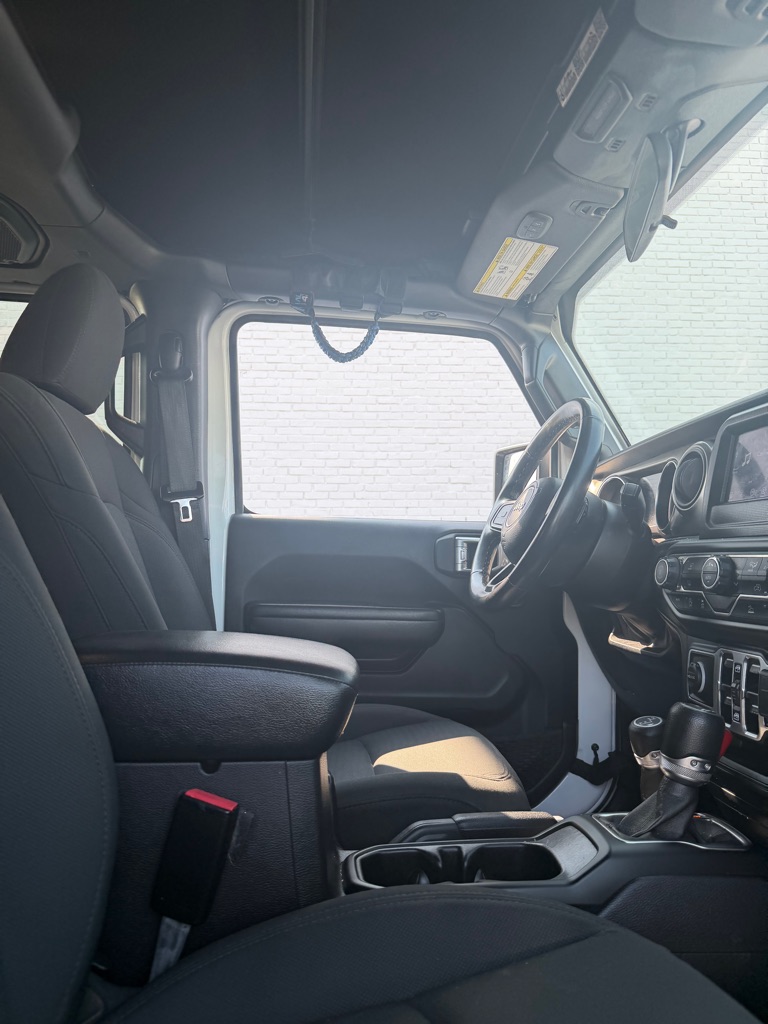 Photo 9 of this JEEP WRANGLER UNLIMI