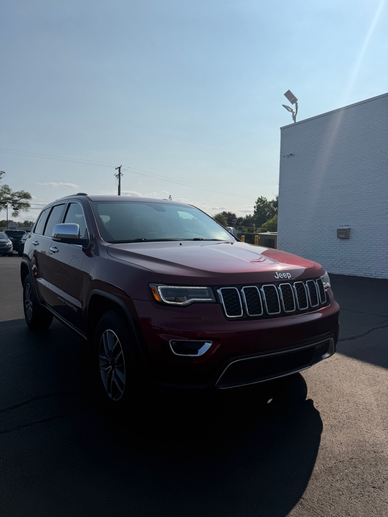 Photo 7 of this JEEP GRAND CHEROKEE