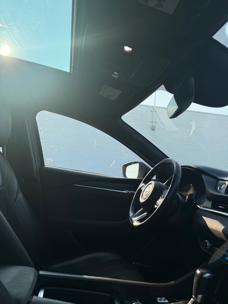 Photo 9 of this MAZDA MAZDA6