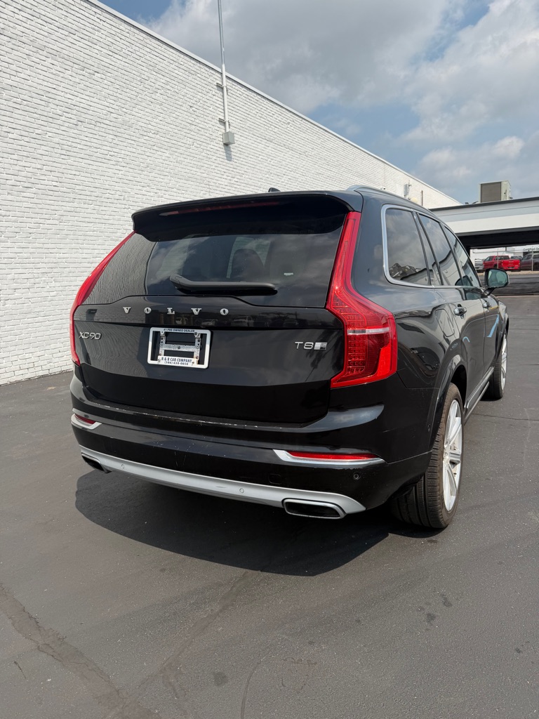 Photo 5 of this VOLVO XC90