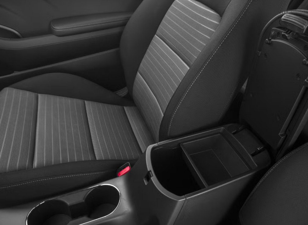 Photo 8 of this KIA FORTE KOUP