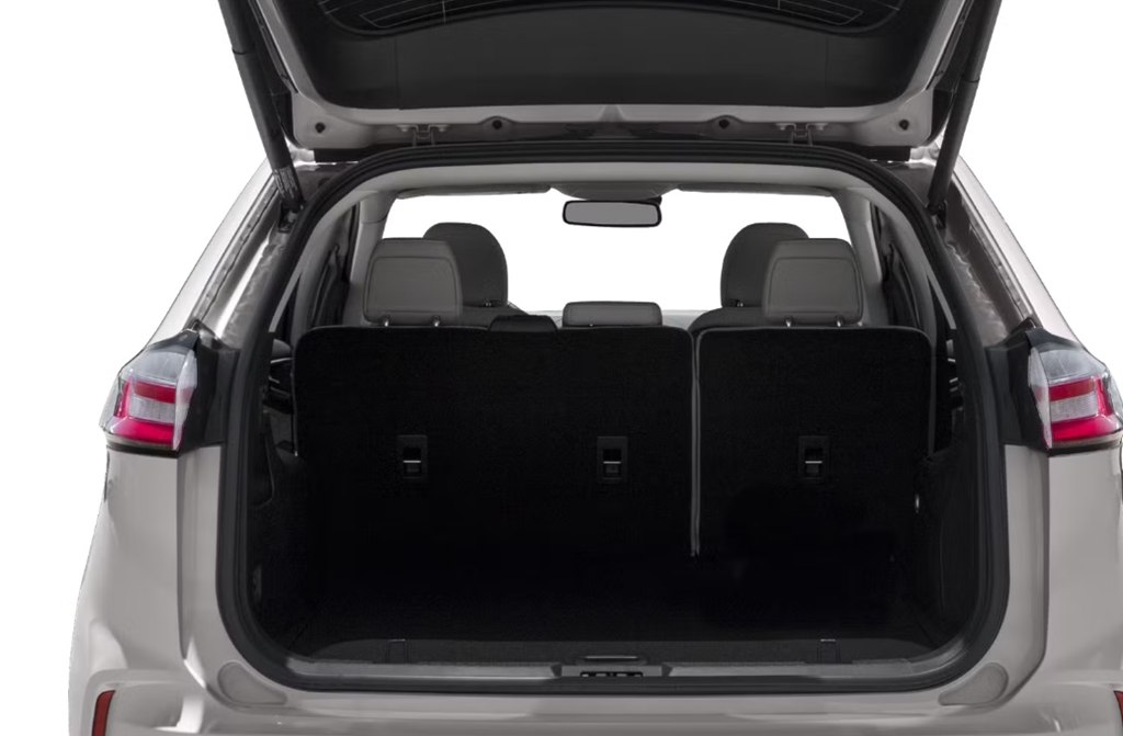 Photo 10 of this FORD EDGE