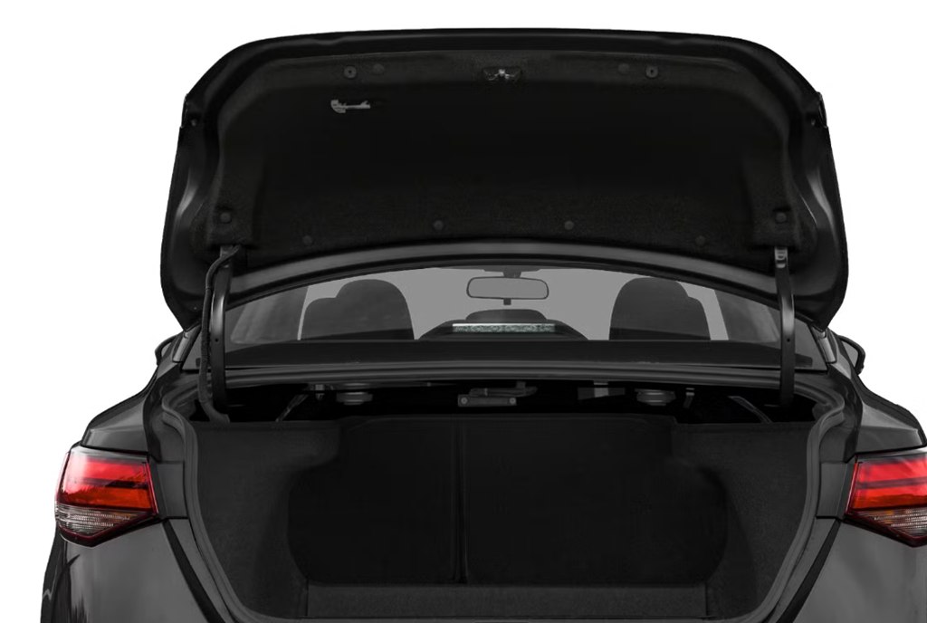 Photo 10 of this NISSAN SENTRA
