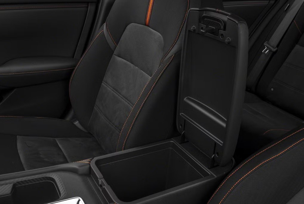 Photo 7 of this NISSAN SENTRA