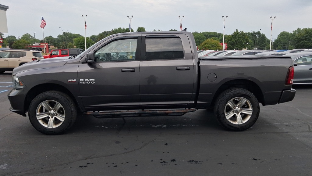 Photo 6 of this RAM 1500