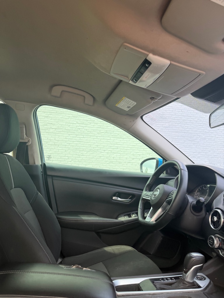Photo 9 of this NISSAN SENTRA