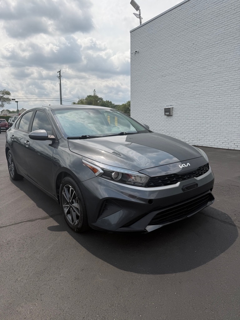 Photo 7 of this KIA FORTE