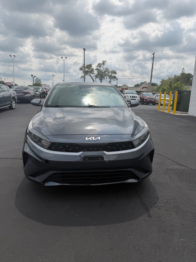 Photo 8 of this KIA FORTE