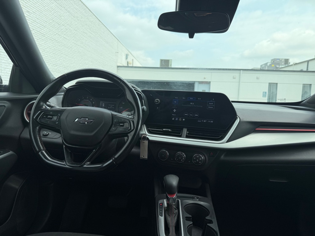 Photo 11 of this CHEVROLET TRAX