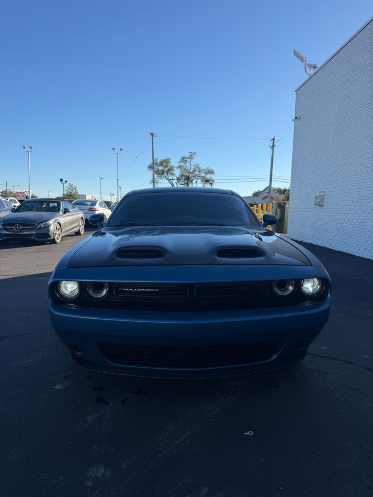 Photo 8 of this DODGE CHALLENGER