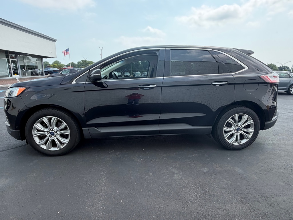 Photo 2 of this FORD EDGE