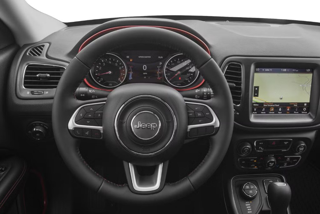 Photo 4 of this JEEP COMPASS