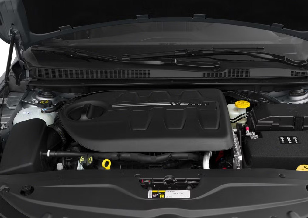 Photo 11 of this CHRYSLER 200