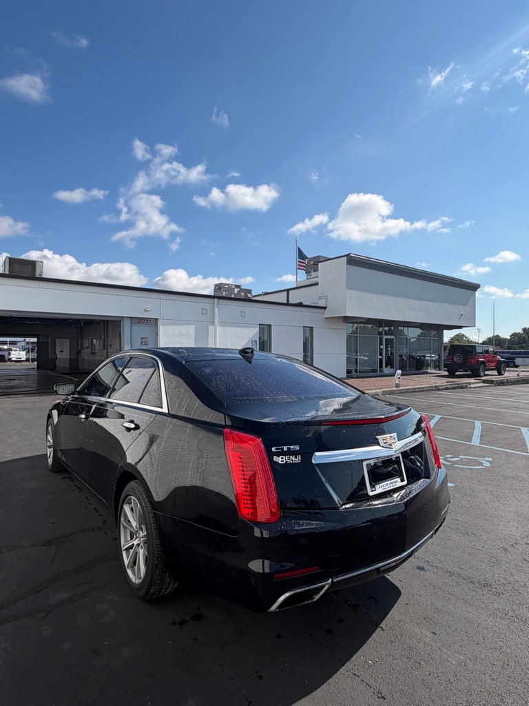 Photo 3 of this CADILLAC CTS