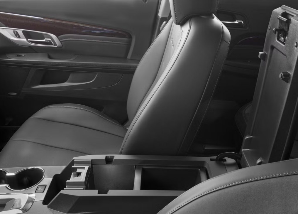 Photo 7 of this GMC TERRAIN
