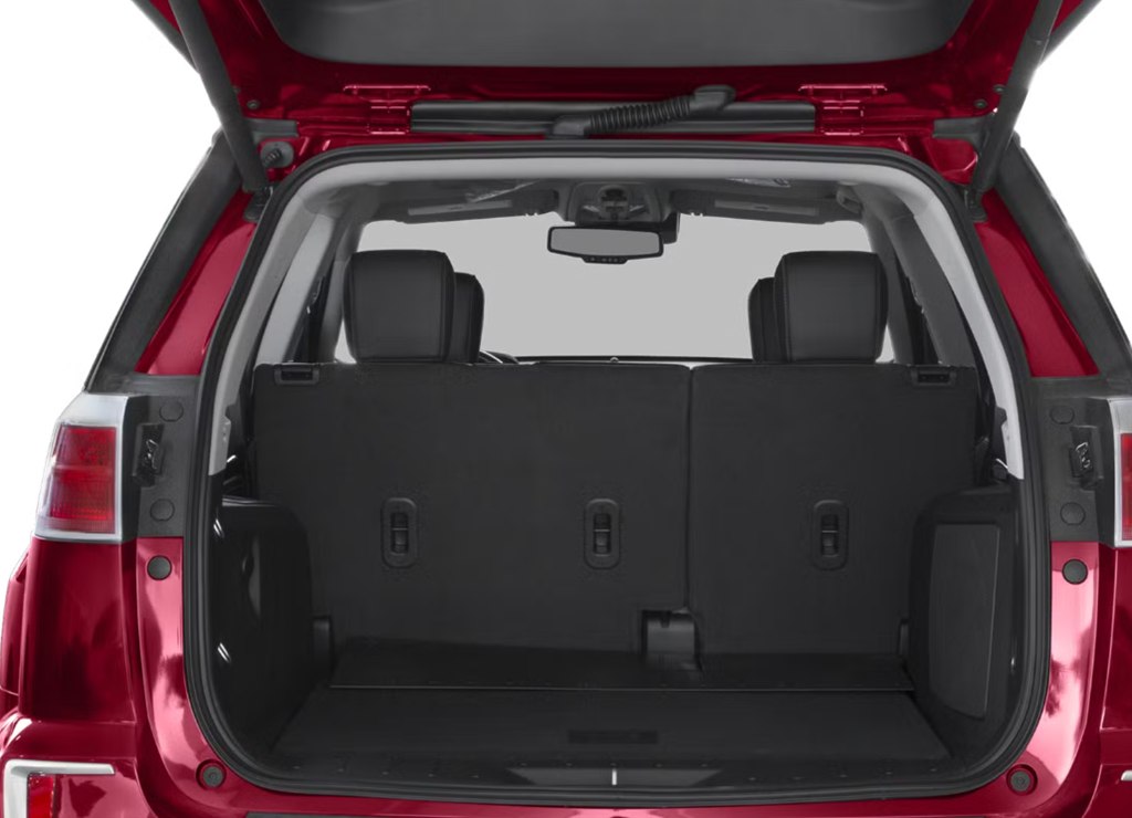 Photo 10 of this GMC TERRAIN