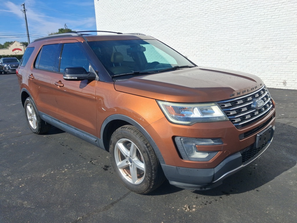 Photo 7 of this FORD EXPLORER