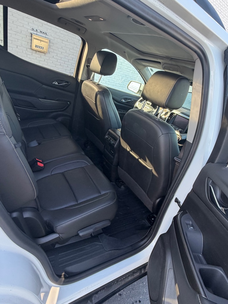 Photo 9 of this GMC ACADIA