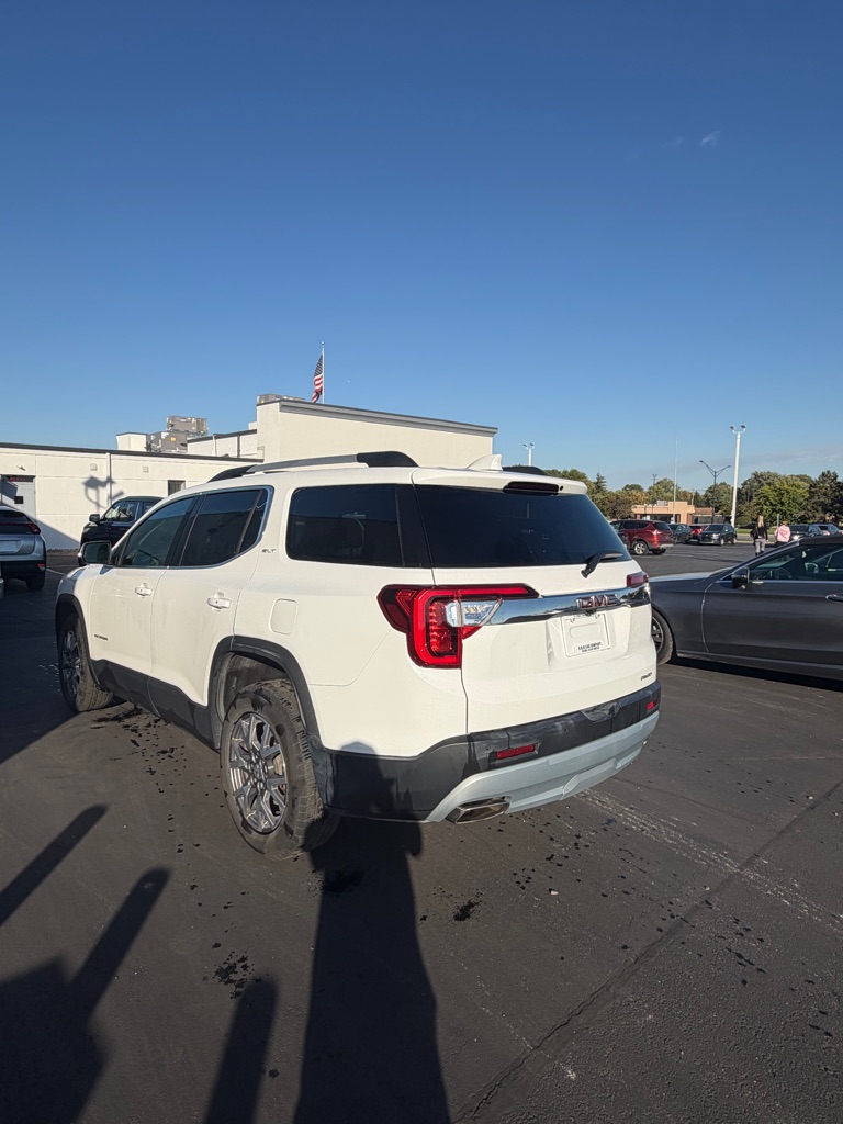 Photo 3 of this GMC ACADIA