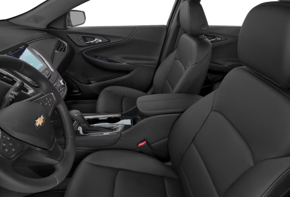 Photo 8 of this CHEVROLET MALIBU