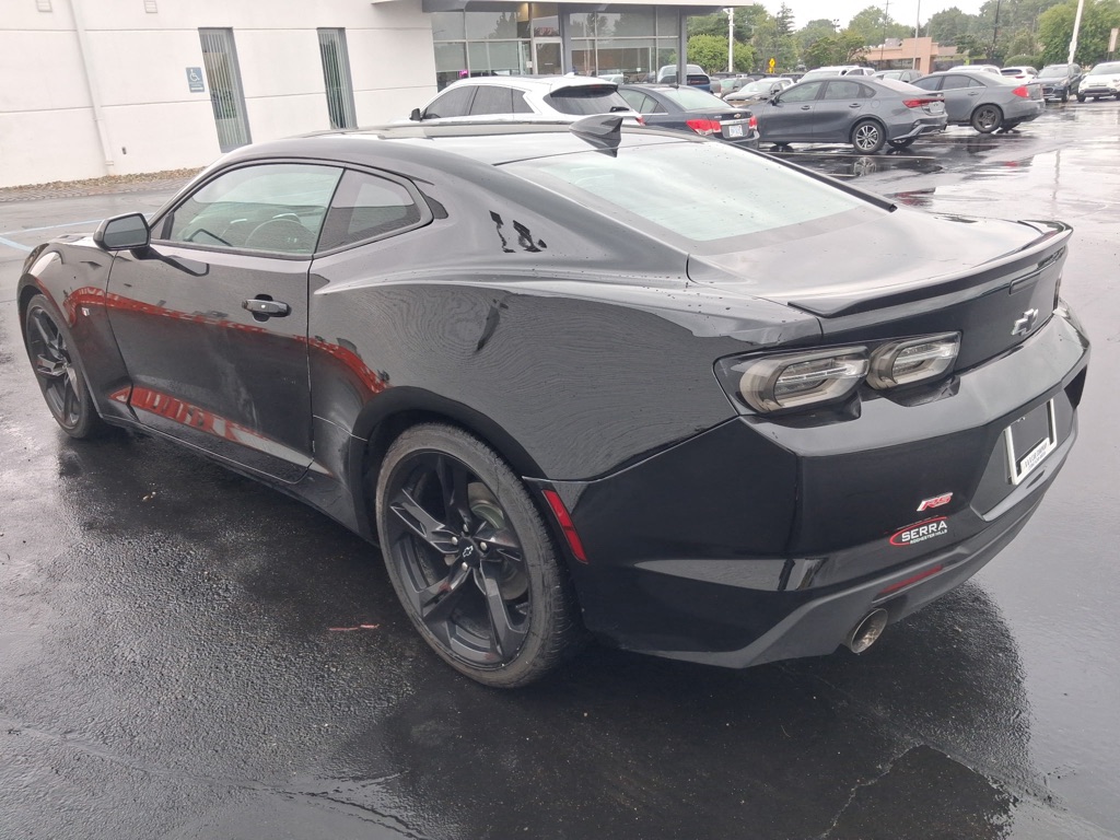 Photo 3 of this CHEVROLET CAMARO
