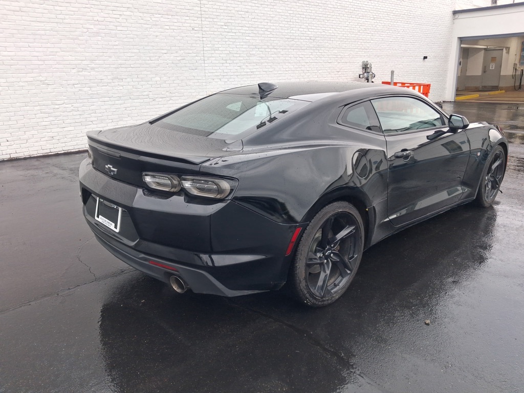 Photo 5 of this CHEVROLET CAMARO