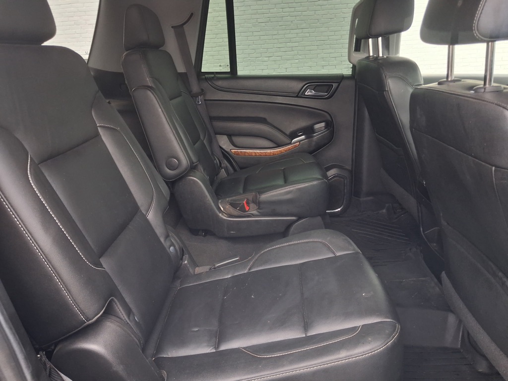 Photo 10 of this GMC YUKON
