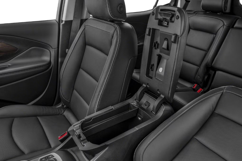 Photo 7 of this GMC TERRAIN