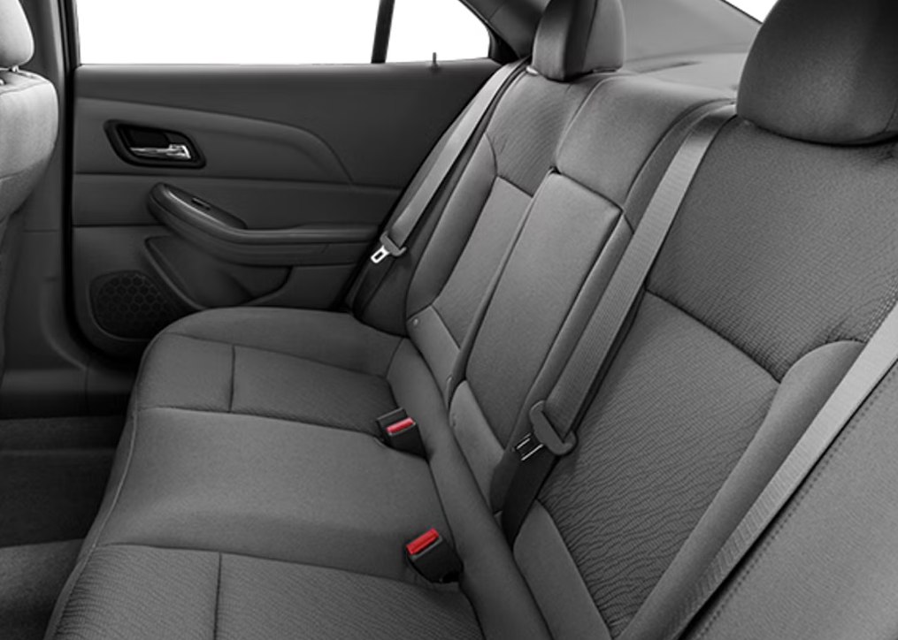 Photo 9 of this CHEVROLET MALIBU