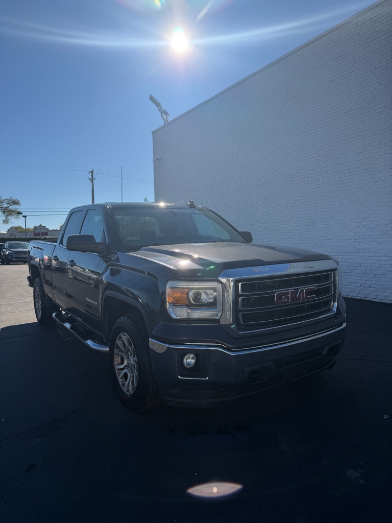 Photo 7 of this GMC SIERRA 1500