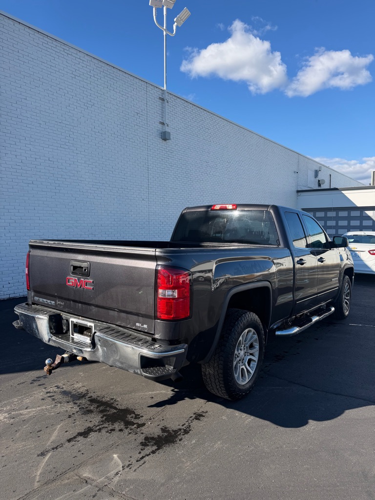 Photo 5 of this GMC SIERRA 1500