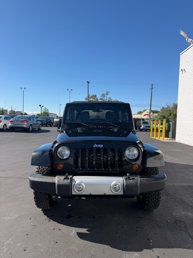 Photo 8 of this JEEP WRANGLER UNLIMI