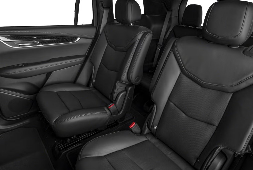 Photo 9 of this CADILLAC XT6