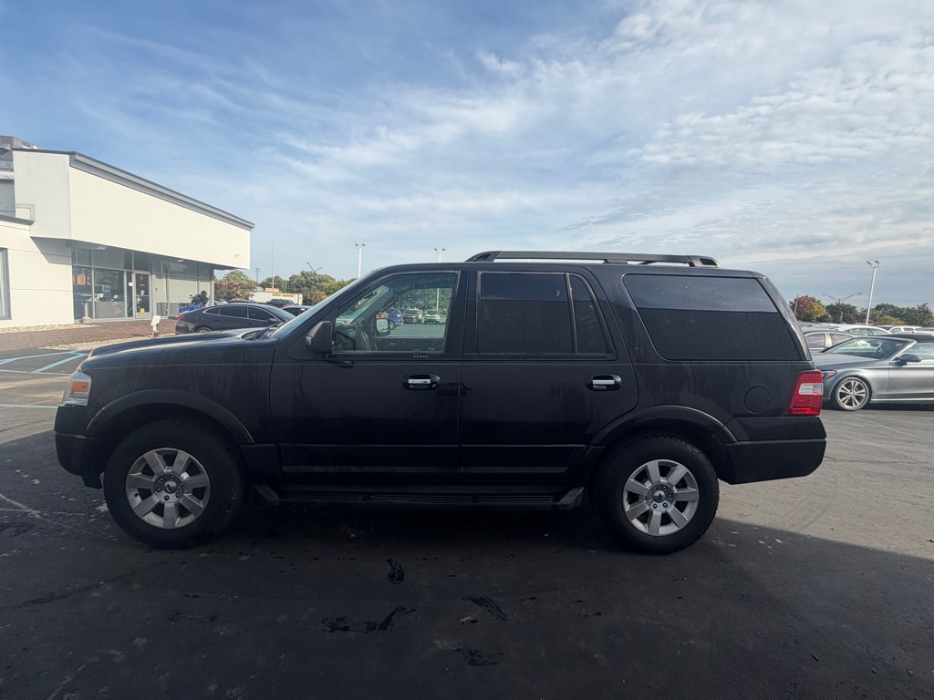 Photo 2 of this FORD EXPEDITION