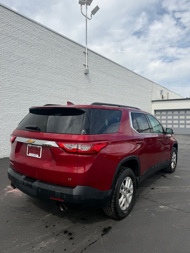Photo 5 of this CHEVROLET TRAVERSE