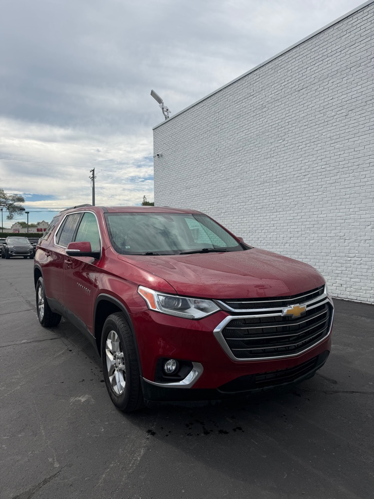 Photo 7 of this CHEVROLET TRAVERSE