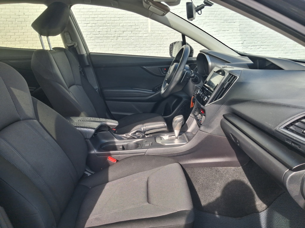 Photo 9 of this SUBARU IMPREZA