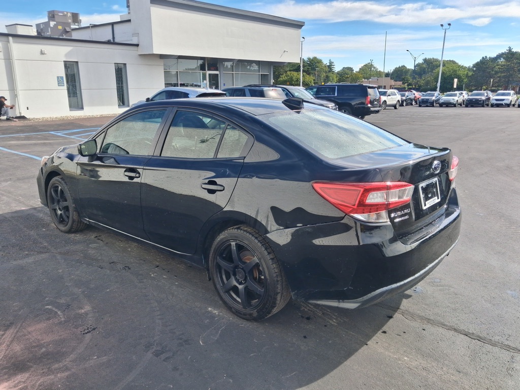 Photo 3 of this SUBARU IMPREZA