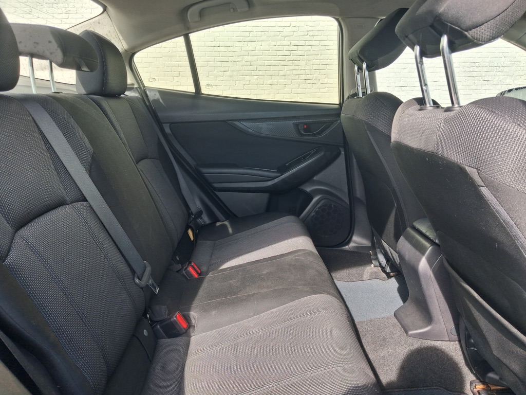 Photo 10 of this SUBARU IMPREZA