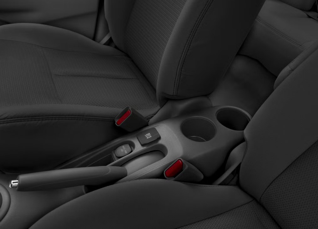 Photo 7 of this NISSAN VERSA