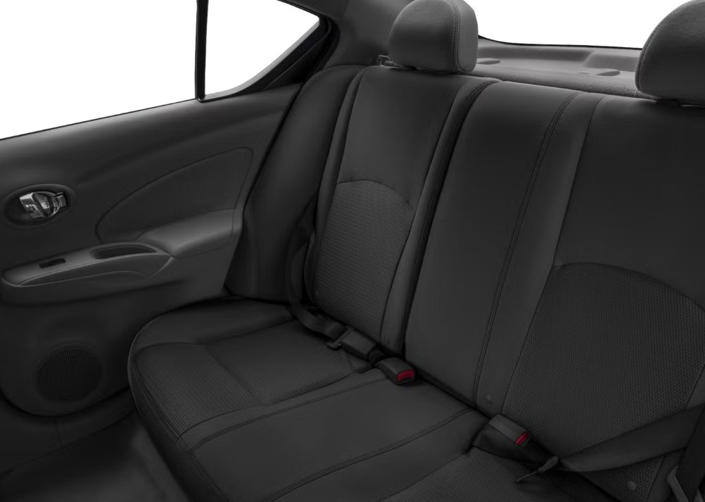 Photo 9 of this NISSAN VERSA