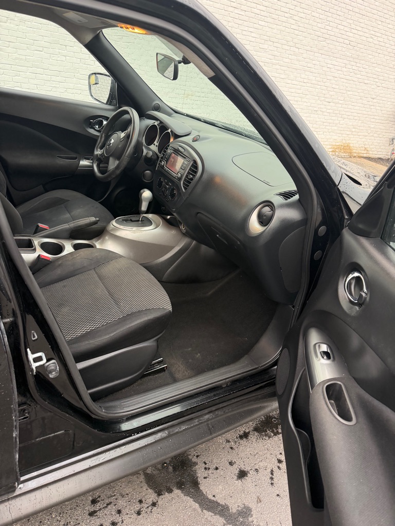 Photo 9 of this NISSAN JUKE