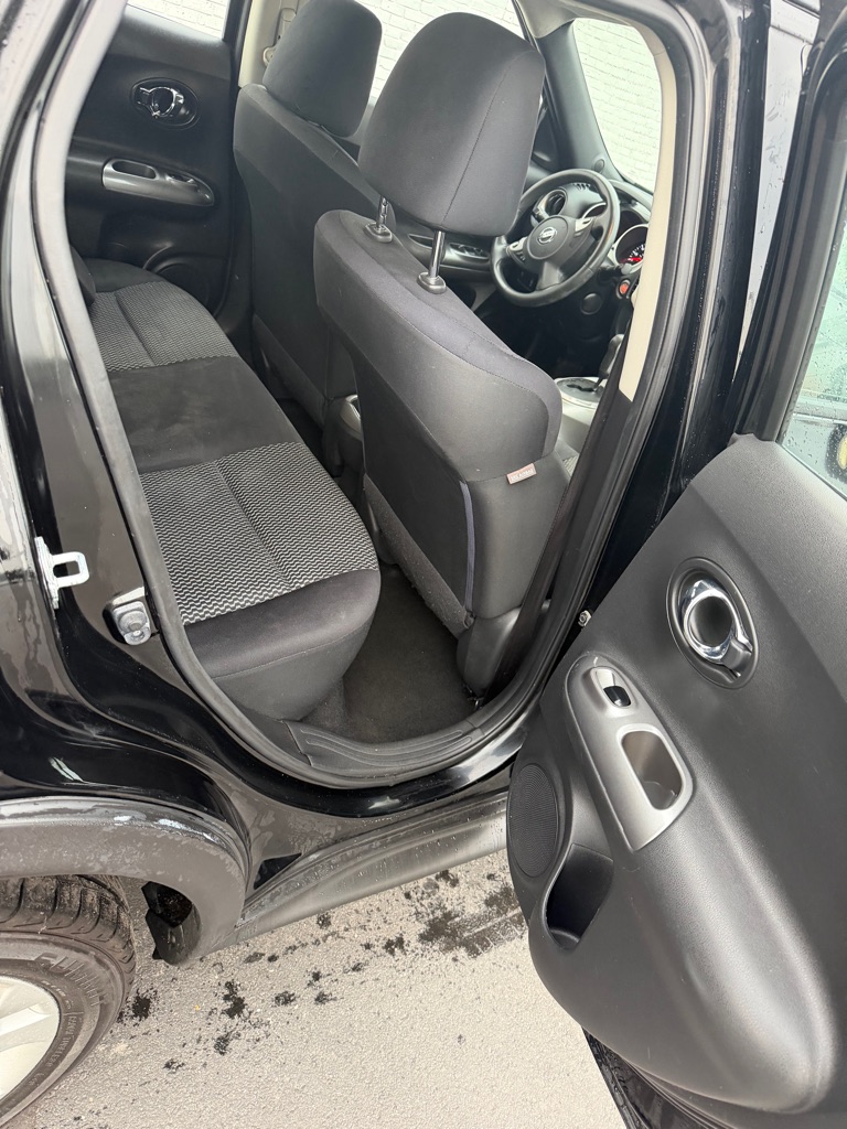 Photo 10 of this NISSAN JUKE