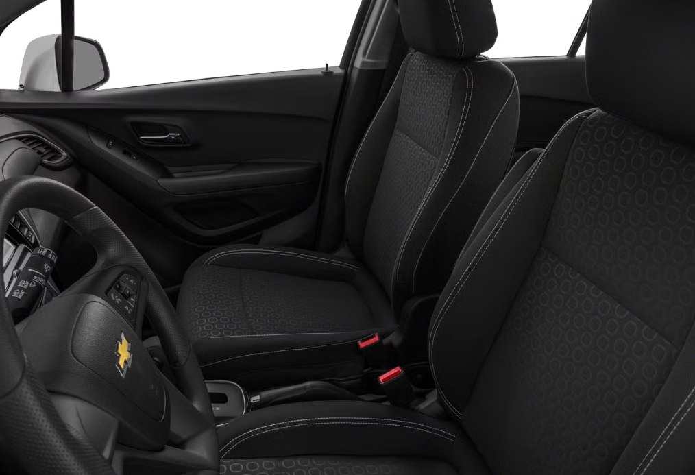 Photo 7 of this CHEVROLET TRAX