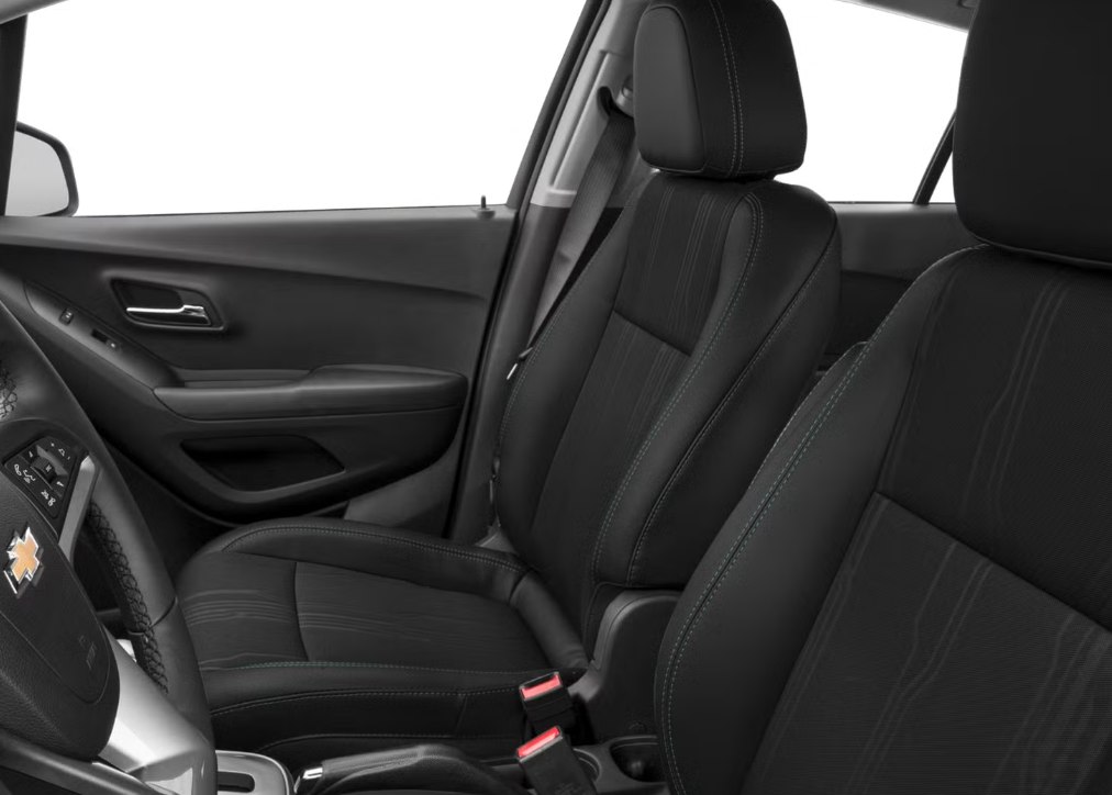 Photo 8 of this CHEVROLET TRAX