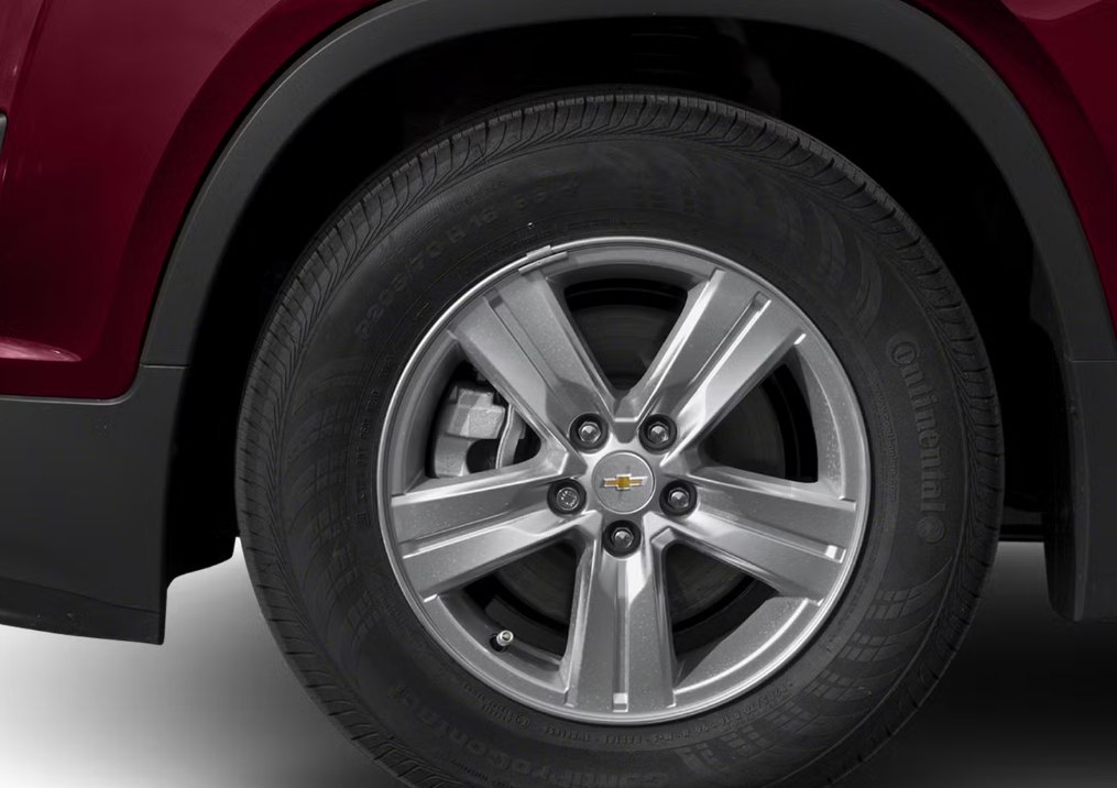 Photo 12 of this CHEVROLET TRAX