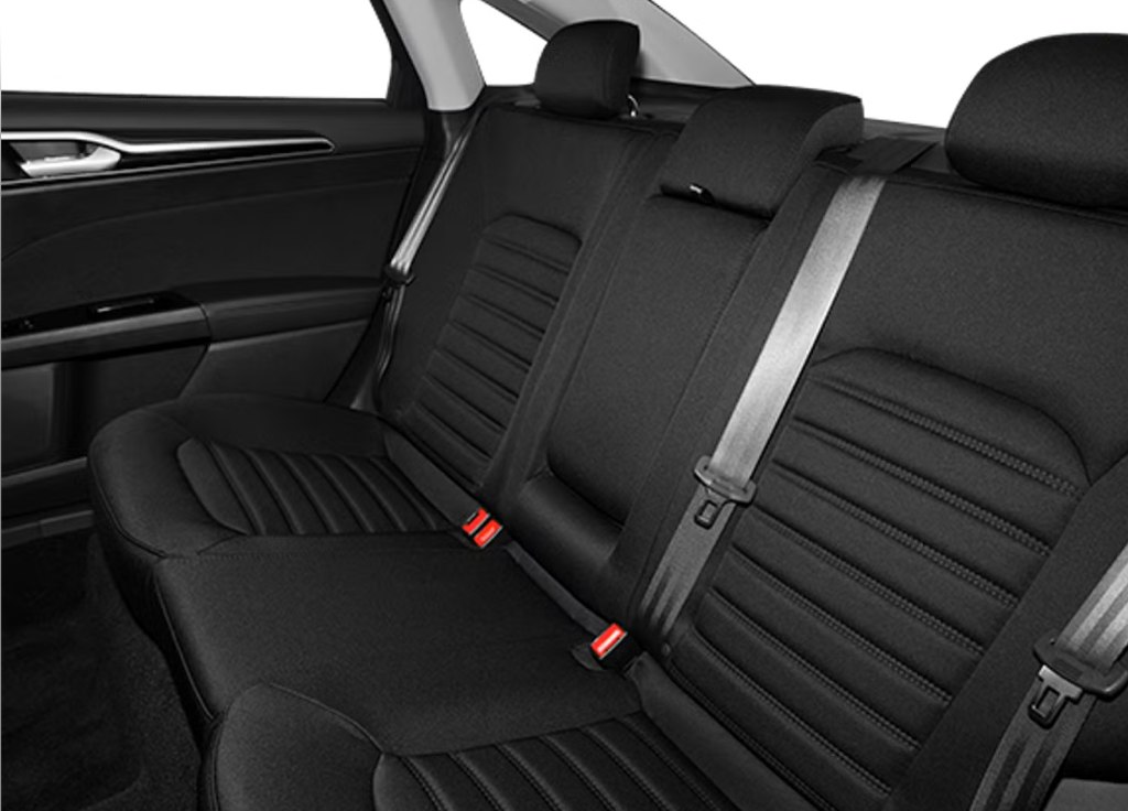 Photo 9 of this FORD FUSION