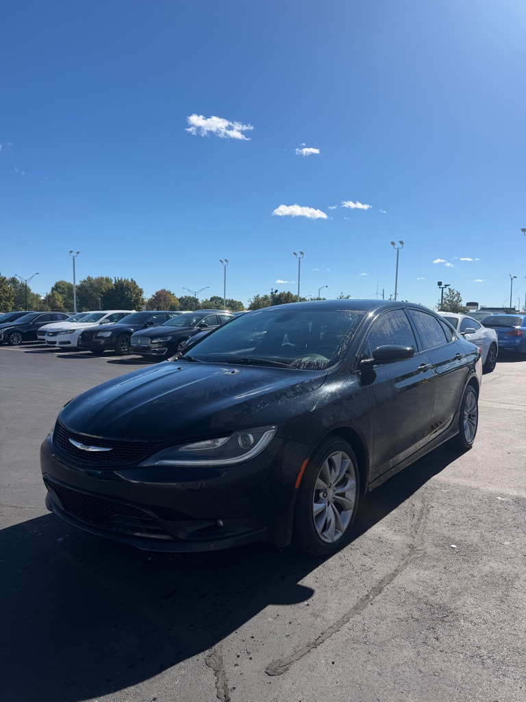 2015 CHRYSLER 200