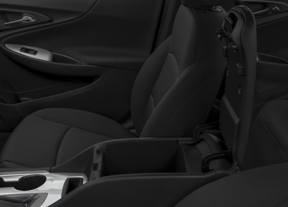 Photo 7 of this CHEVROLET MALIBU