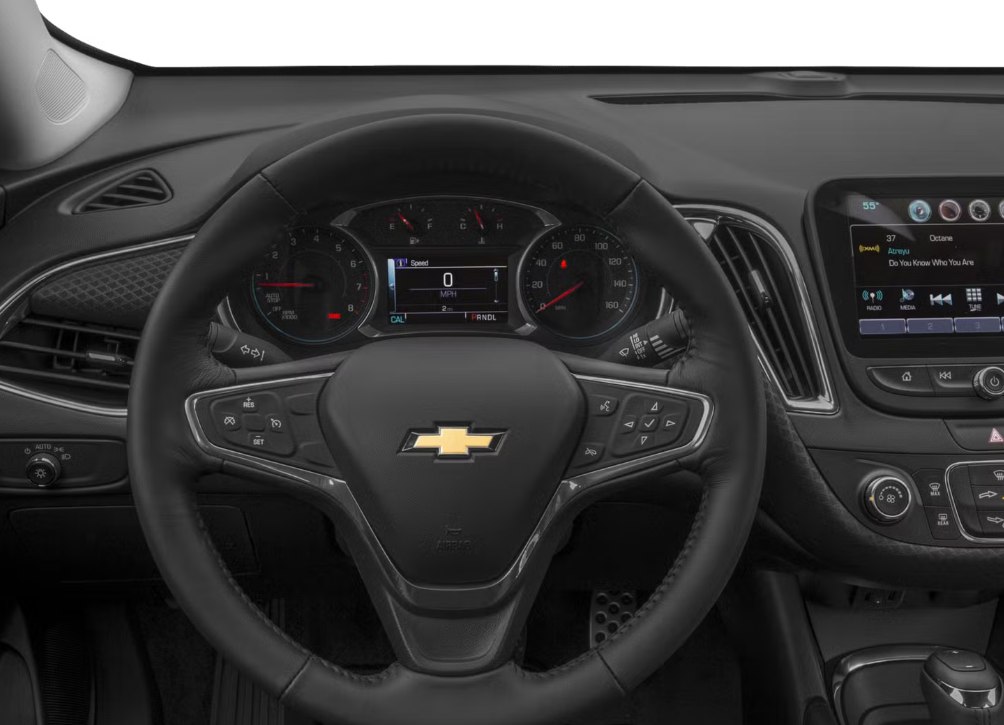 Photo 4 of this CHEVROLET MALIBU